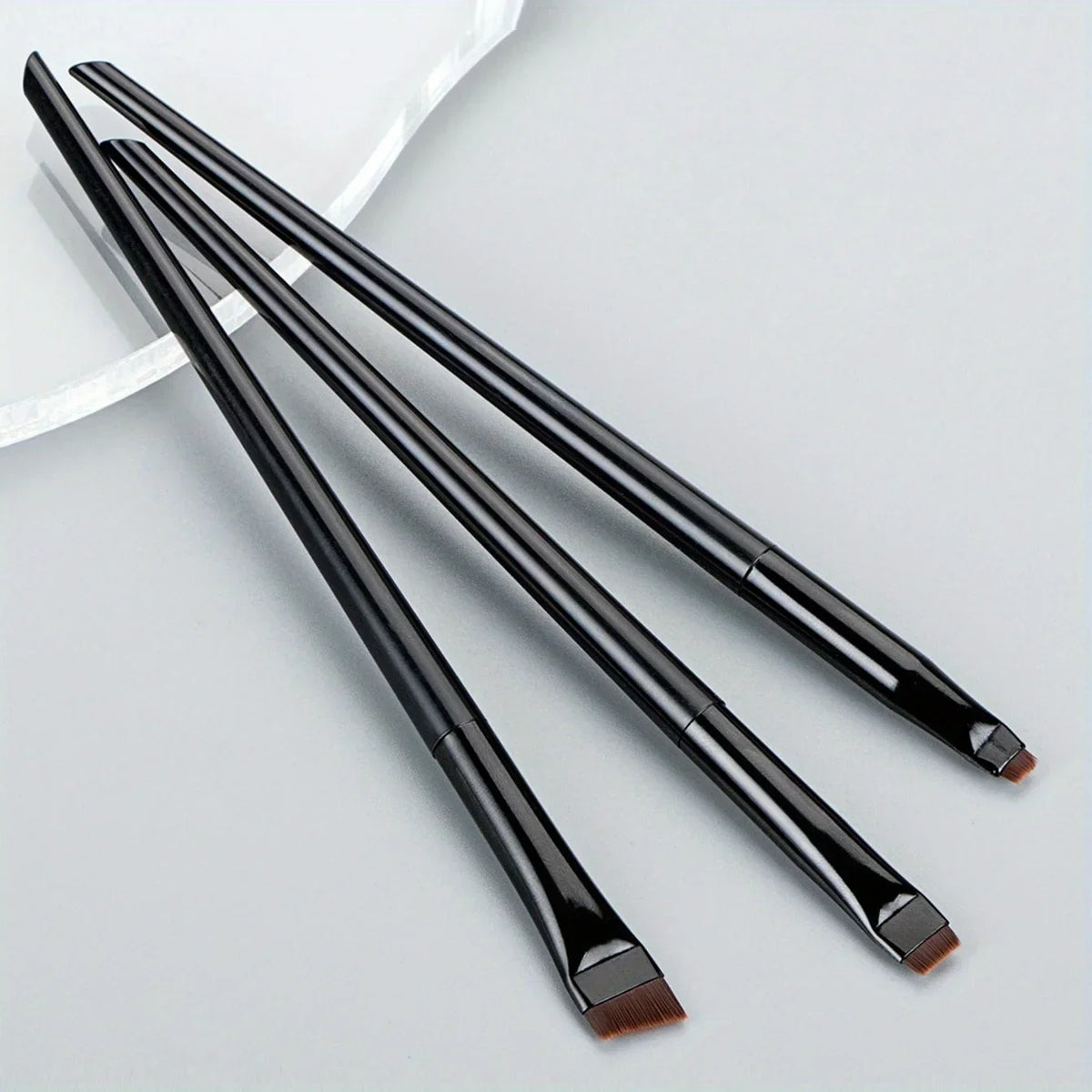3pcs Makeup Brush Set,Blade eyeliner brush fine oblique head eyebrow brush outline eyeliner ultra-thin eye shadow brush makeup