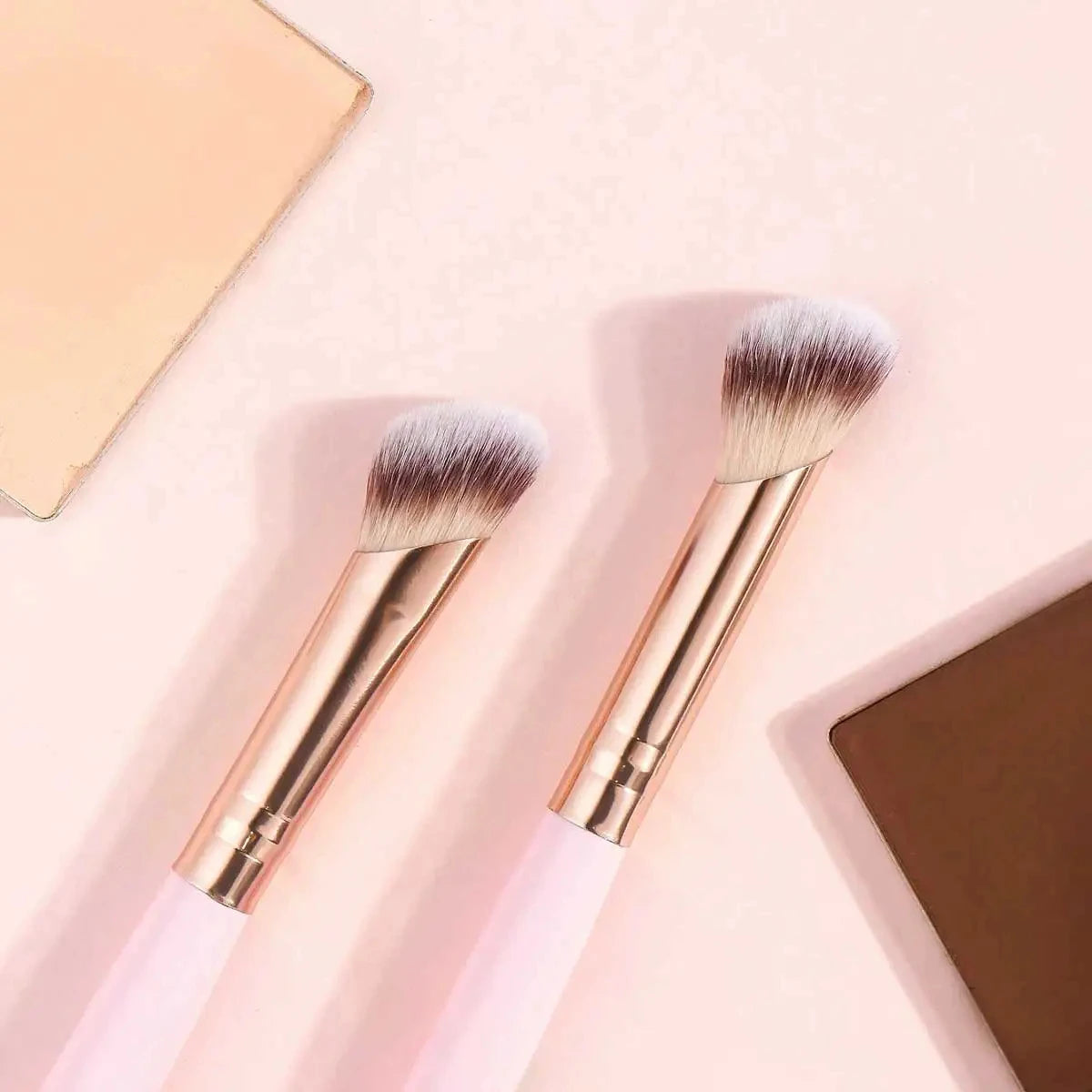 4Pcs Makeup Brush Set, Soft Synthetic Bristles Foundation Blush Powder Eyeshadow Brushes, Portable Cosmetic Tools for